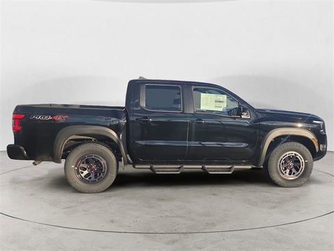 New 2026 Nissan Frontier PRO-4X w/ Pro-4x Convenience Package image 6