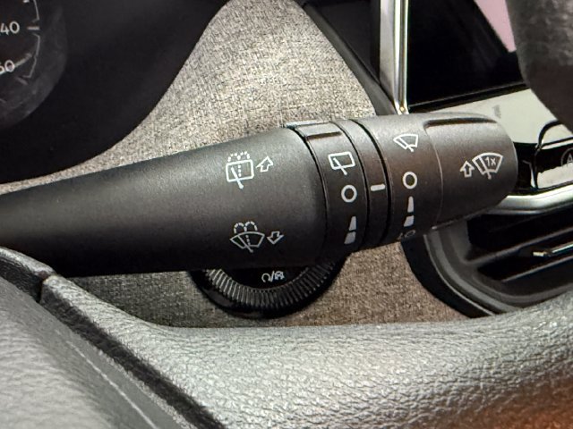 Used 2023 Jeep Compass Sport AWD/4WD image 12