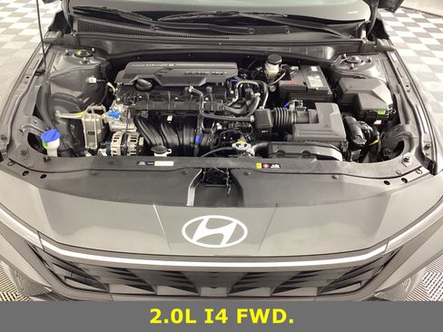 Certified 2025 Hyundai Elantra Sport image 11