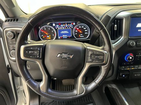 Used 2021 Chevrolet Silverado 2500 LTZ w/ LTZ Plus Package image 21