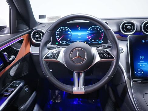 Used 2023 Mercedes-Benz C 300 Sedan image 11