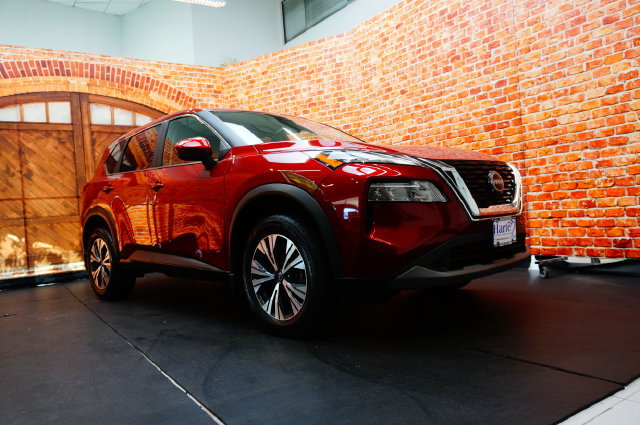Certified 2023 Nissan Rogue SV AWD/4WD image 3