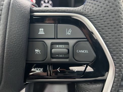 Used 2025 Toyota Tundra Platinum image 22