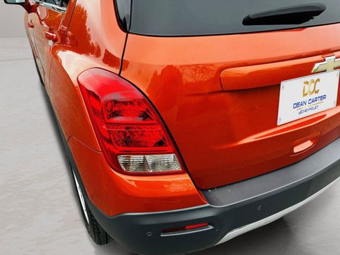 Used 2015 Chevrolet Trax LT w/ LT Sun and Sound Package AWD/4WD image 31