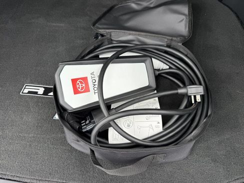 Used 2026 Toyota RAV4 AWD Plug-in Hybrid image 29
