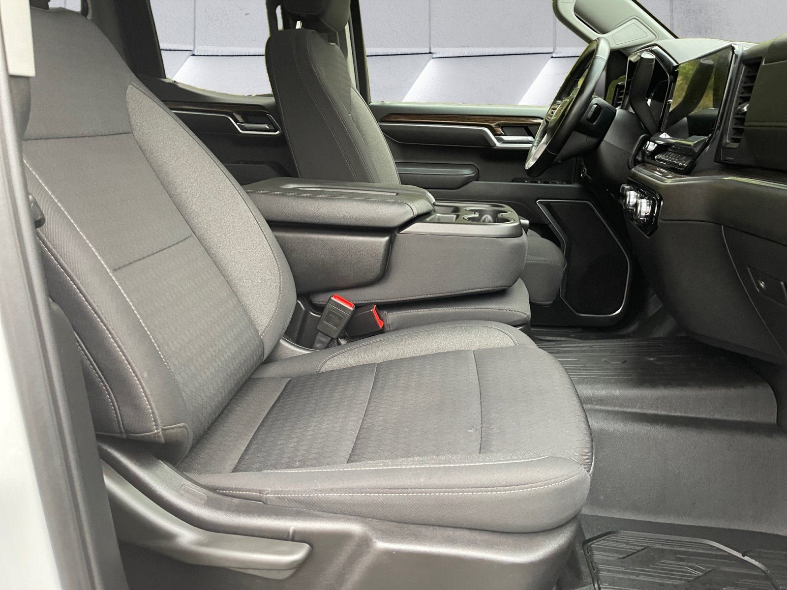 Used 2025 GMC Sierra 1500 Elevation AWD/4WD image 16