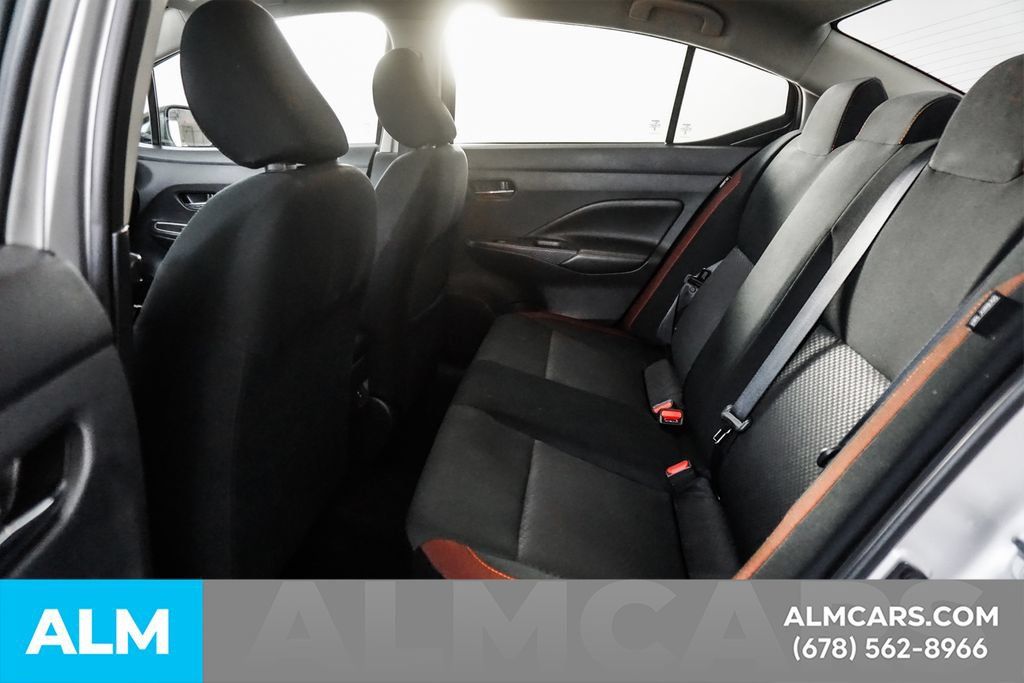Used 2024 Nissan Versa SR FWD image 17