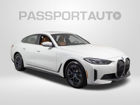 Certified 2023 BMW i4 eDrive35 w/ Premium Package image 9