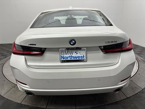 New 2026 BMW 330i xDrive Sedan w/ Premium Package image 15