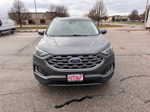 Used 2022 Ford Edge SEL w/ Convenience Package image 9