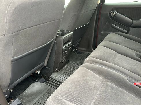 Used 2010 Ford Explorer XLT image 10