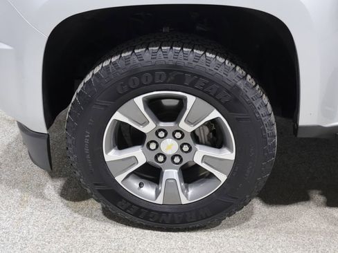 Used 2018 Chevrolet Colorado Z71 AWD/4WD image 10