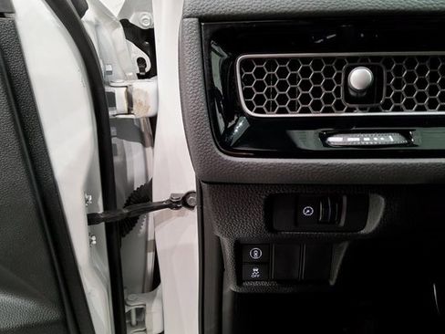 Used 2024 Honda Civic Sport image 19