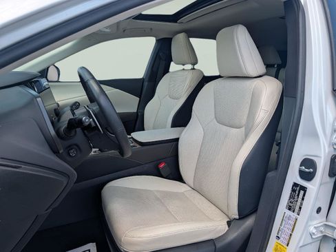Certified 2024 Lexus RX 350 w/ Convenience Package AWD/4WD image 10