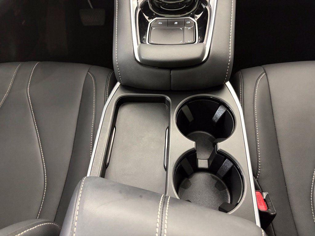 Used 2025 Acura RDX SH-AWD image 25