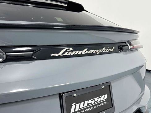 Used 2024 Lamborghini Urus S AWD/4WD image 47