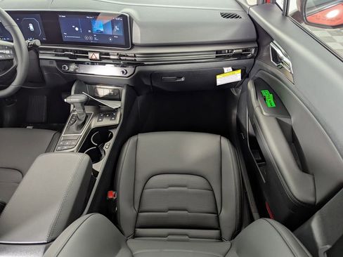 New 2026 Kia Sportage SX image 13