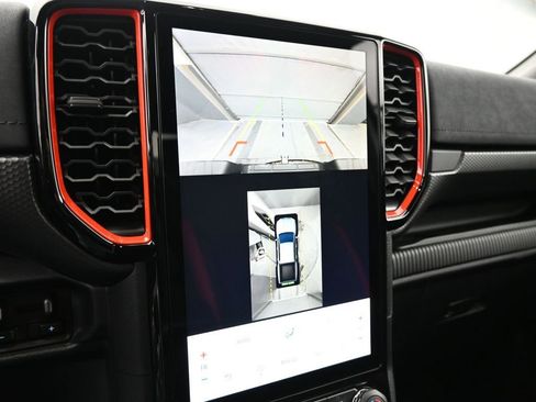 New 2025 Ford Ranger Raptor image 41