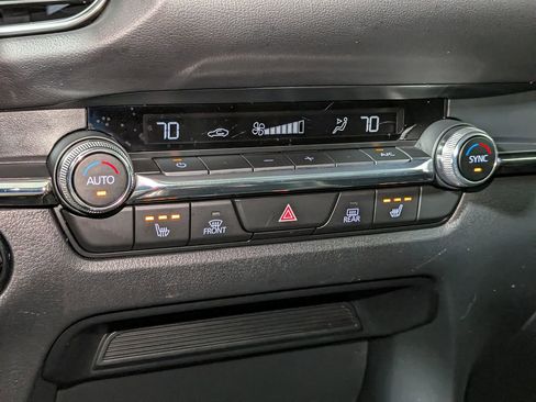 Used 2023 MAZDA CX-30 AWD 2.5 S w/ Premium Package image 26