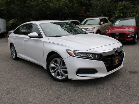 Used 2018 Honda Accord LX image 4