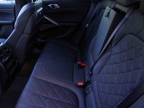 Used 2025 BMW X6 xDrive40i image 38