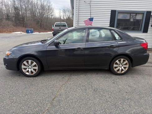 Used 2011 Subaru Impreza 2.5i image 8