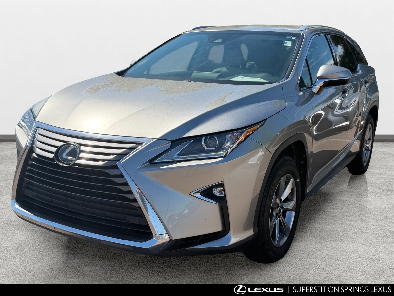 Used 2019 Lexus RX 350L FWD w/ Accessory Package image 5