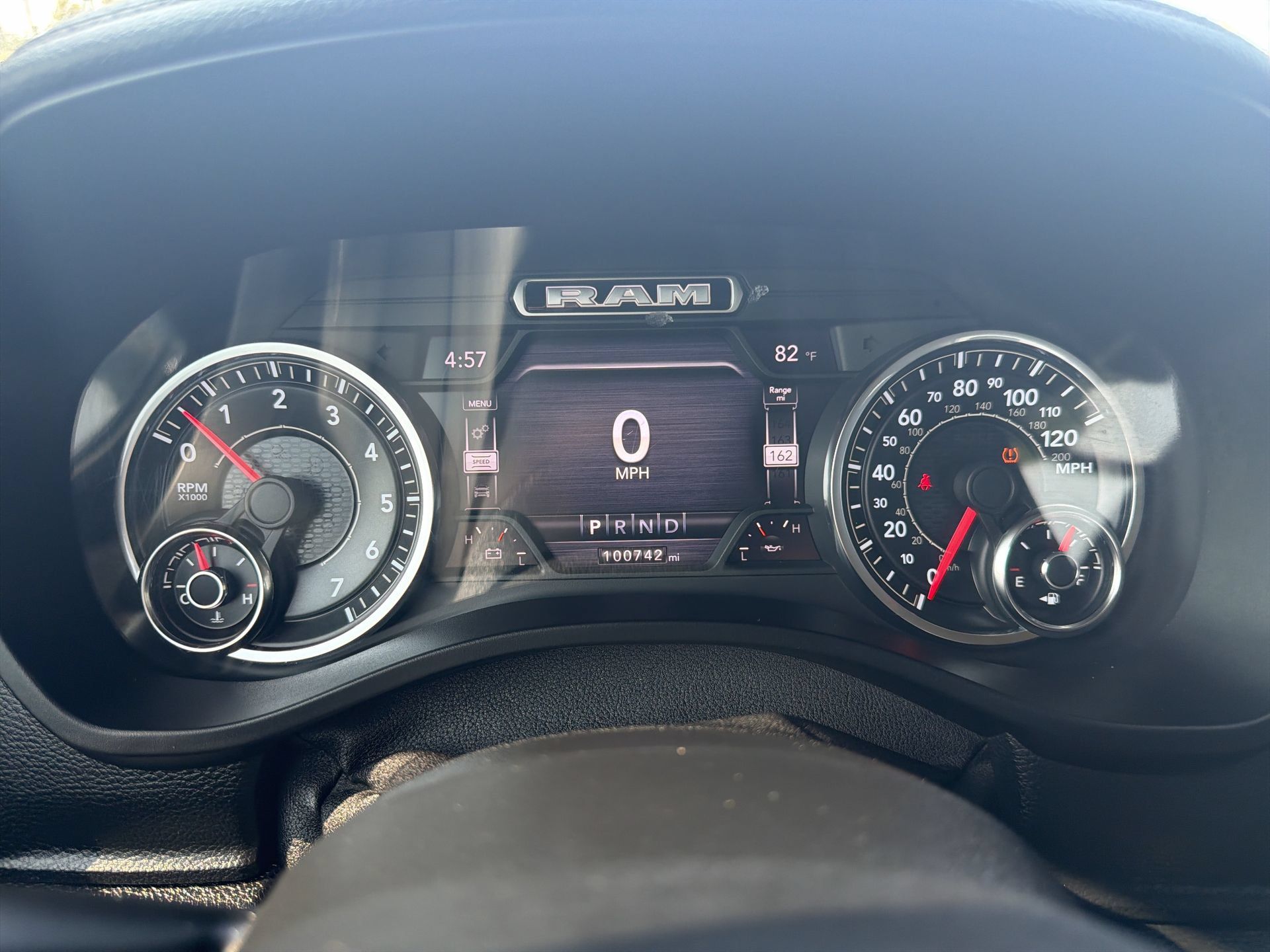 Used 2020 RAM 1500 Laramie AWD/4WD image 15