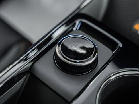 New 2026 Chevrolet Equinox RS w/ Safety and Technology Package image 31