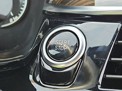 Used 2018 BMW 530e RWD image 20
