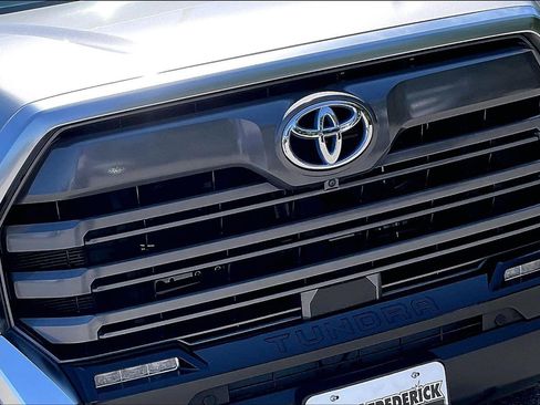 Used 2024 Toyota Tundra Limited AWD/4WD image 29