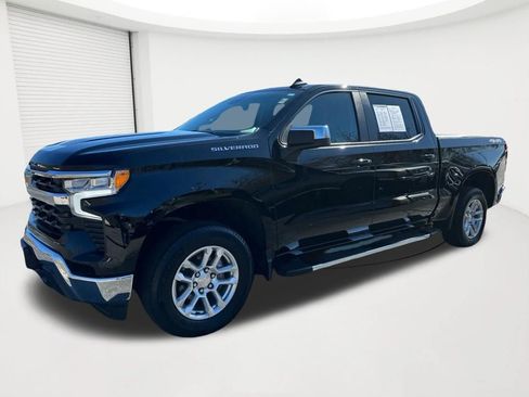 Used 2023 Chevrolet Silverado 1500 LT AWD/4WD image 1