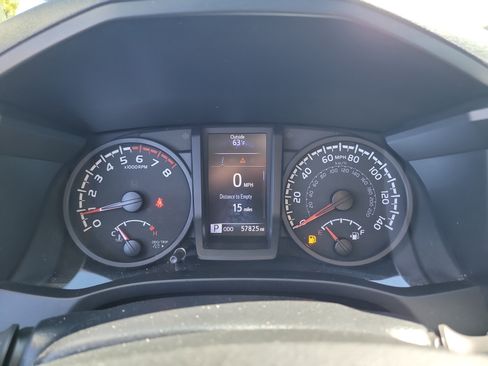 Certified 2022 Toyota Tacoma SR image 31