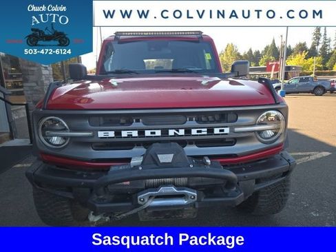 Used 2021 Ford Bronco Big Bend w/ Sasquatch Package AWD/4WD image 2