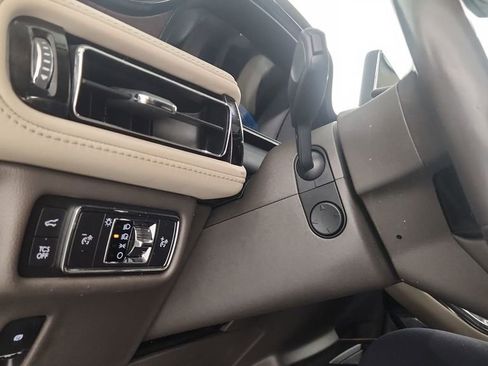 Used 2022 Lincoln Nautilus Reserve AWD/4WD image 24