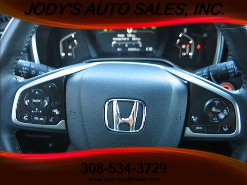 Used 2020 Honda CR-V Touring image 14