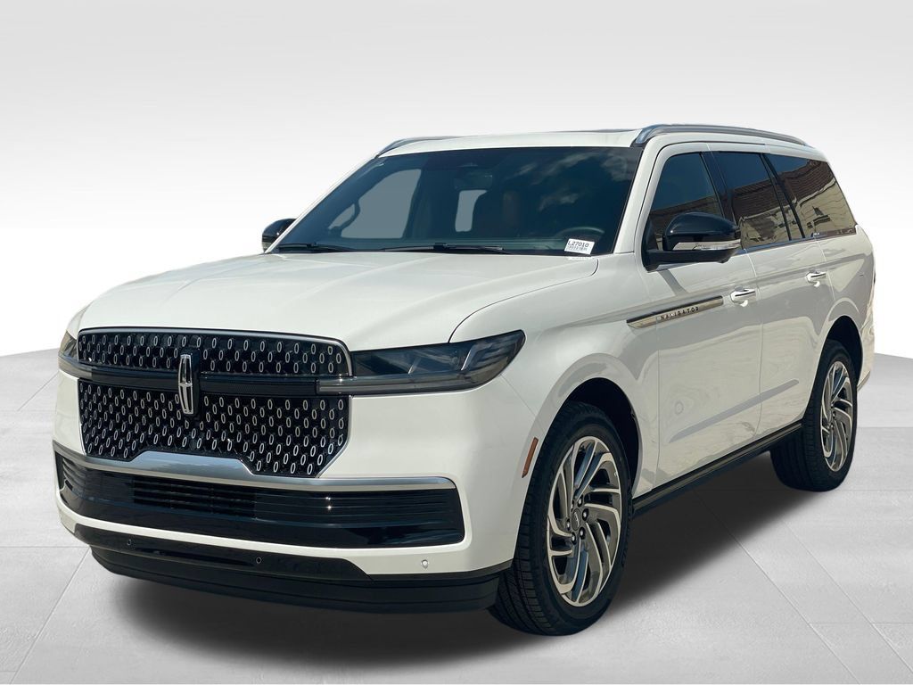New 2027 Lincoln Navigator Reserve AWD/4WD image 1