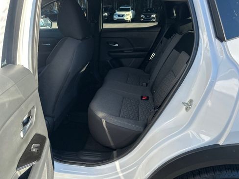 New 2026 Nissan Kicks SV w/ SV Premium Package image 20