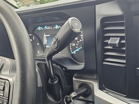 Used 2024 Ford F350 XLT image 17