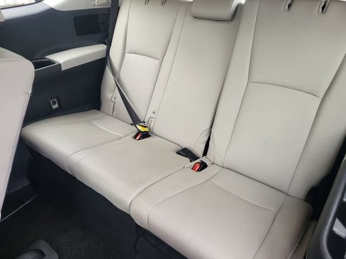 Used 2026 Toyota Grand Highlander AWD image 24