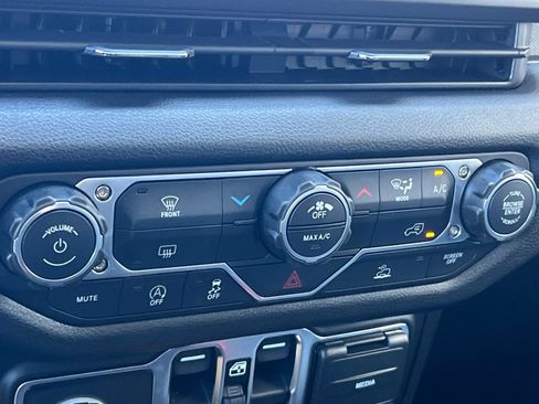 New 2026 Jeep Wrangler Unlimited Sport AWD/4WD image 20