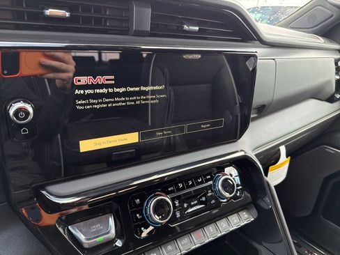New 2026 GMC Sierra 1500 AT4X w/ LPO, Black Badging Package AWD/4WD image 44