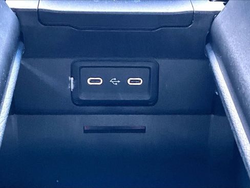 Used 2024 Mercedes-Benz C 300 4MATIC Sedan image 35