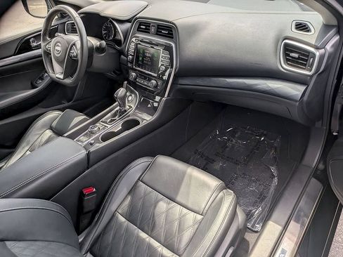 Used 2023 Nissan Maxima Platinum w/ Sport Mat Group FWD image 25