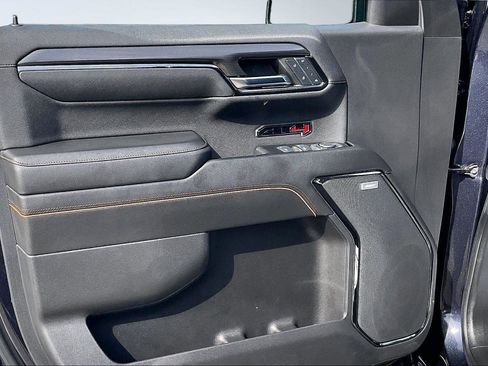 Used 2024 GMC Sierra 1500 AT4 AWD/4WD image 19