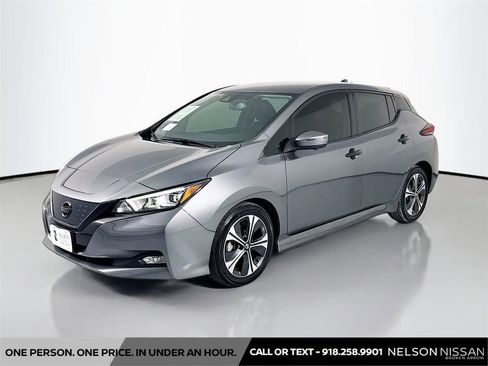 Used 2018 Nissan Leaf SL w/ SL Technology Package FWD image 1