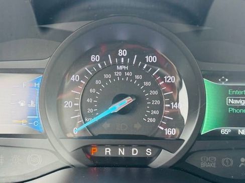 Used 2018 Ford Edge Titanium w/ Equipment Group 301A image 19