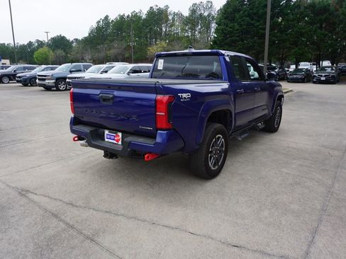 Used 2025 Toyota Tacoma TRD Sport image 21