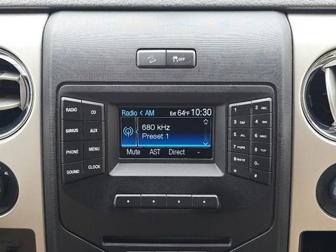 Used 2014 Ford F150 XLT w/ Equipment Group 302A Luxury image 29