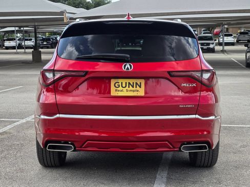 Certified 2025 Acura MDX SH-AWD w/ Advance Package image 4